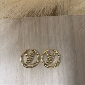 Fashion earrings